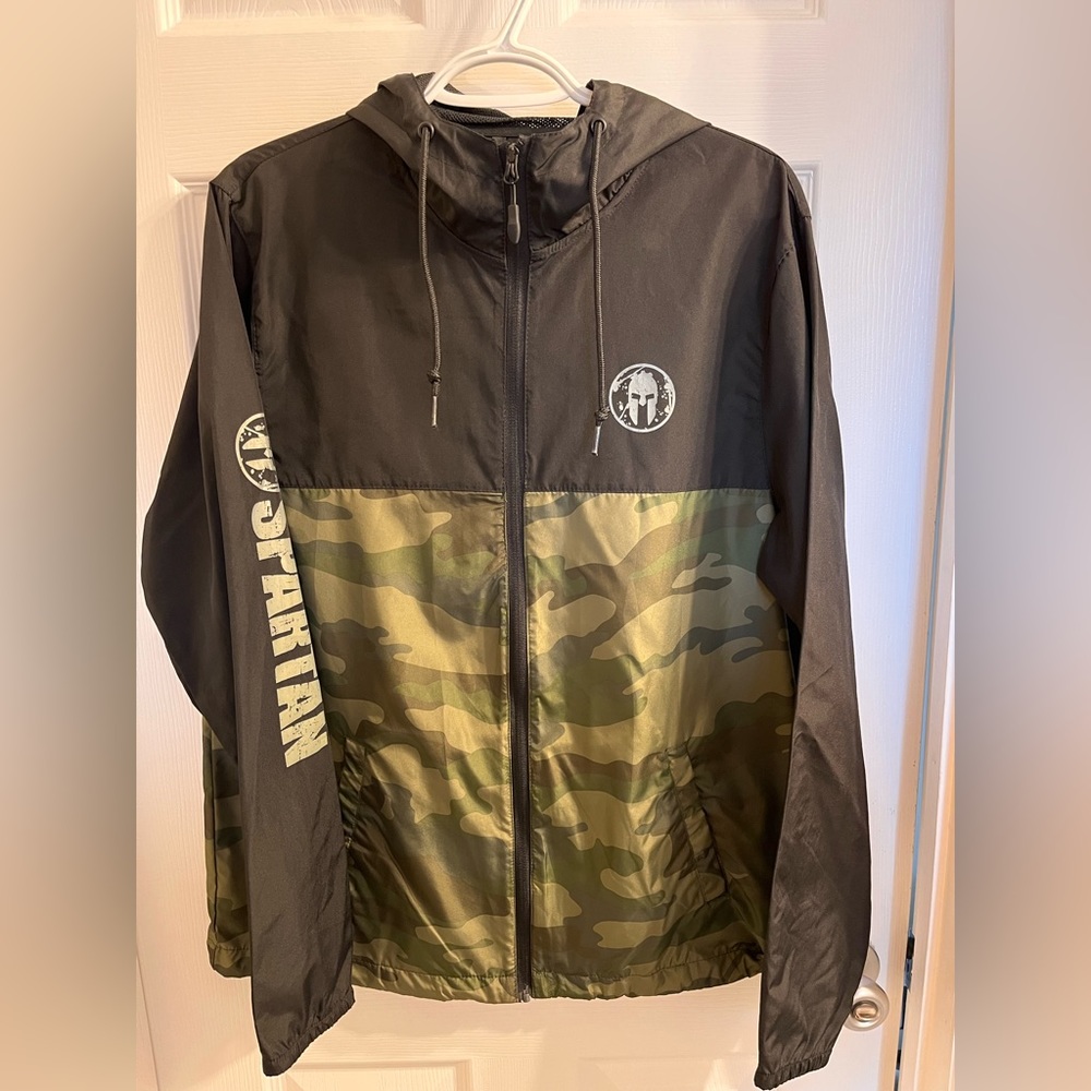 Unisex Spartan Black/Forest Camo Lightweight Windbreaker Zip Jacket